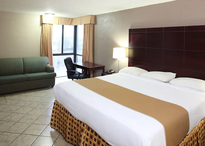 Beachside Hotel